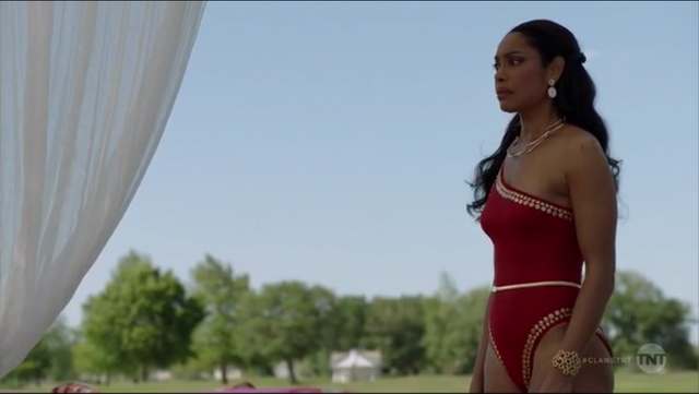 File:SallyBates 1x04.png