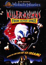Killer-klowns-from-outer-space-movie-poster-1020469217 maior ainda-2-
