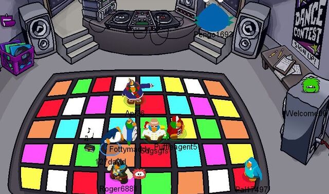 File:Nightclub party!.jpg.jpg