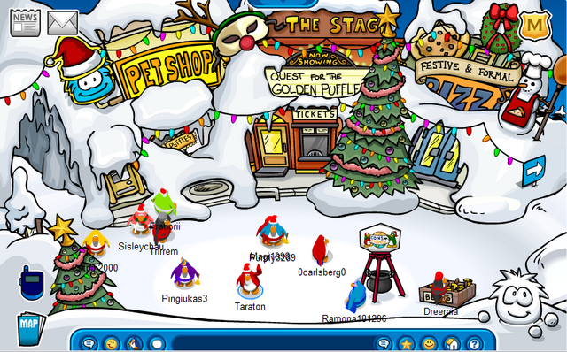 File:Santa party 2008 plaza.png