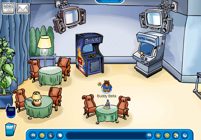 File:Cake-pin.png