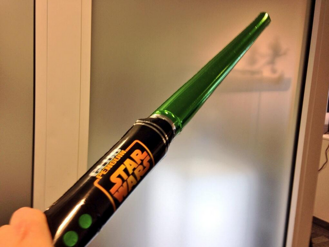 File:LightsaberCPStarWarsFree.png