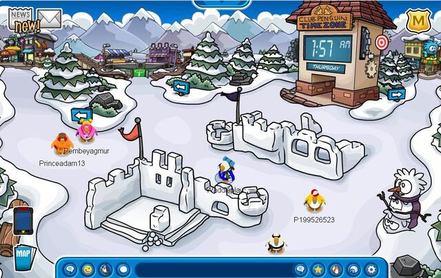 File:Soccerpitchsnowforts2013.jpg