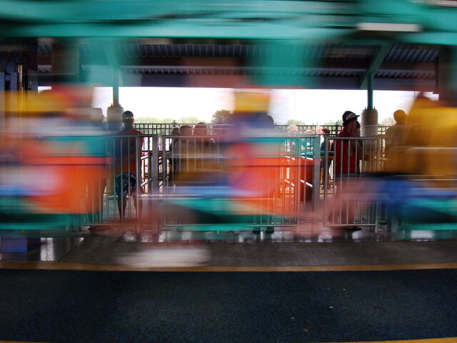 File:Steel Venom (Valleyfair) cars.jpg