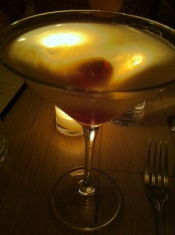 File:HotDirtyMartini.jpg