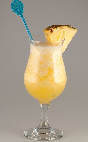 File:Pineapple Daiquiri.jpg
