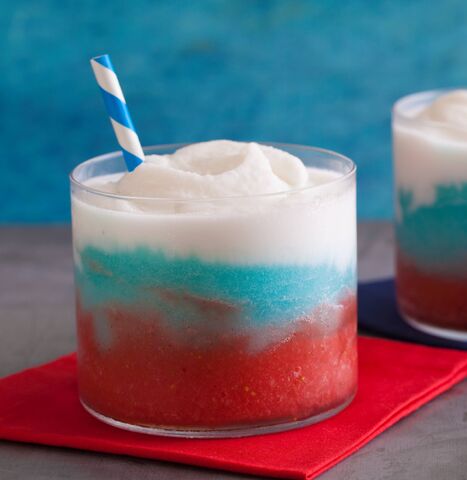 File:637108 fireworks-red-white-blue-daiquiri s4x3.jpg