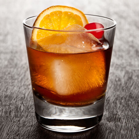 File:Bourbon-old-fashioned.jpg