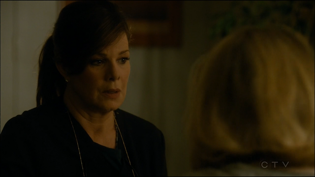 File:1x02LeanneRorish.png