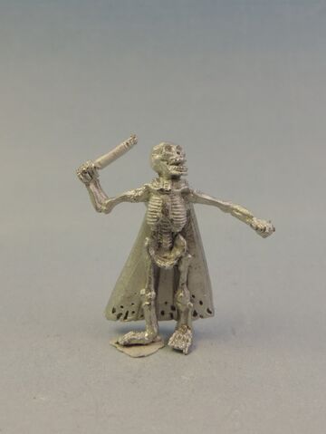 File:WF BSUND002 Undead Chariot crew - front.jpg