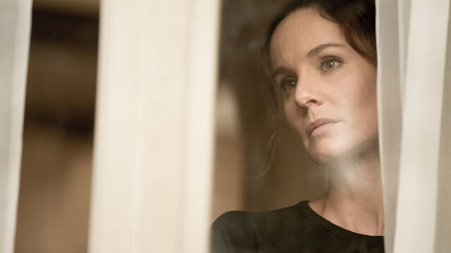 File:Colony s2 episode4 gallery 13 1920x1080.jpg