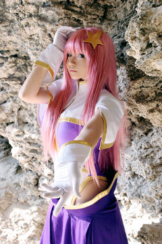 File:Lacus-gundam-seed.jpeg