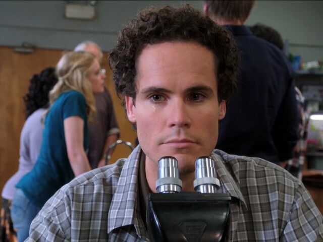 File:3x04-Todd cries.jpg