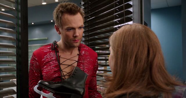 File:S04E04-Vicki gets shut out.jpg