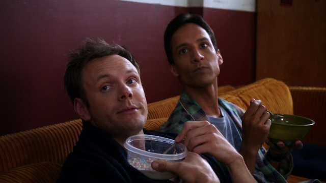 File:Roomates.png