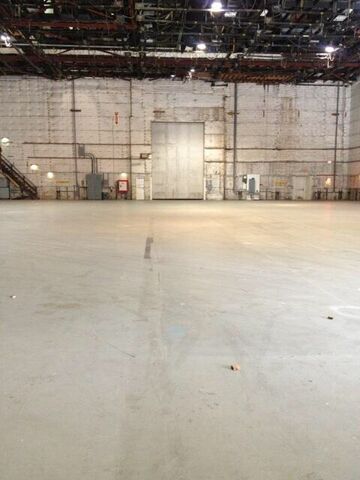 File:Studio 31 empty.jpg
