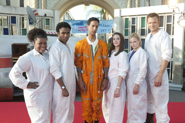 File:2x4 Promotional photo 9.jpg