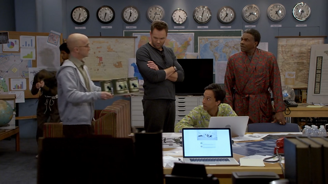 File:6x1 Crisis Room Clocks.png