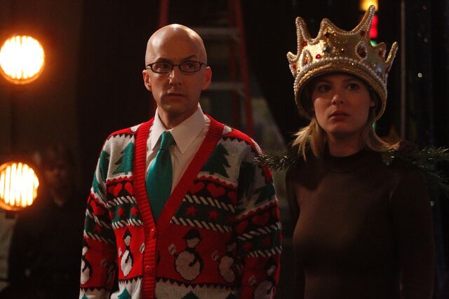 File:3x10 Promotional photo 38.jpg