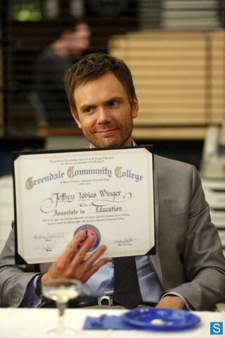 File:4x13 Promotional photo 1.jpg