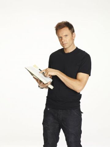 File:Community s2 joe mchale 003 595.jpg