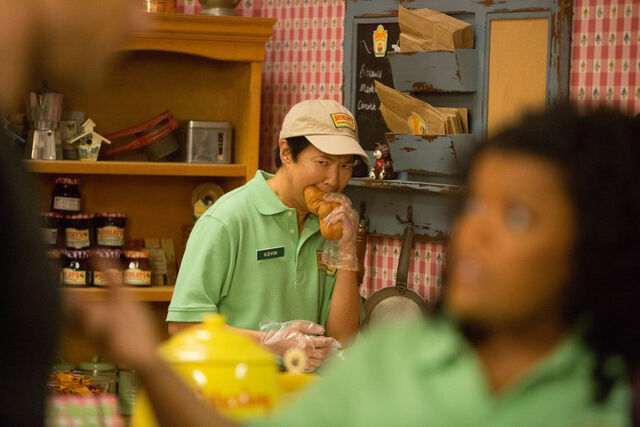 File:4x6 Promotional photo 3.jpg