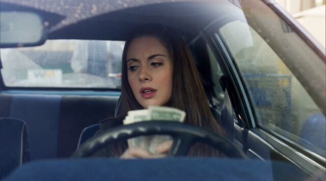 File:2x13 Annie dissapointed.jpg