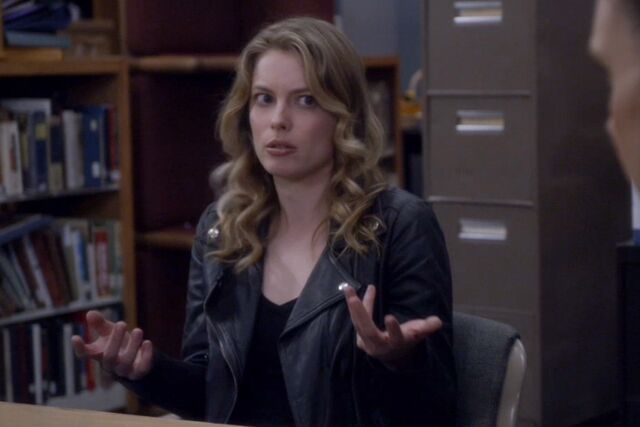 File:5x1 Britta Repilot1.jpg