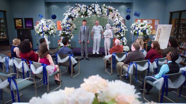 File:Jeffs graduation ceremony.jpg
