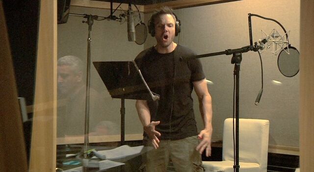 File:Joel McHale voicing Wingman.jpg