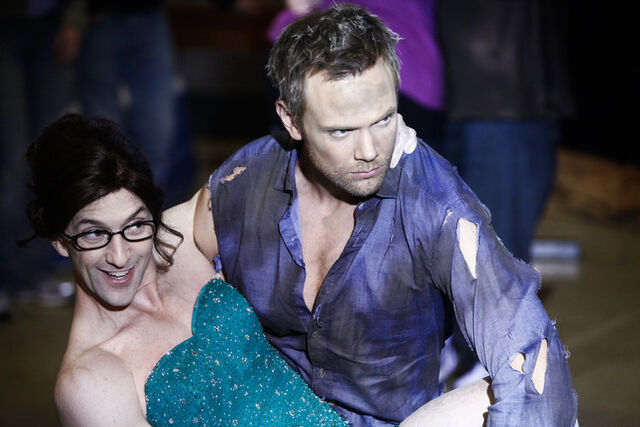 File:4x1 Promotional photo 27.jpg