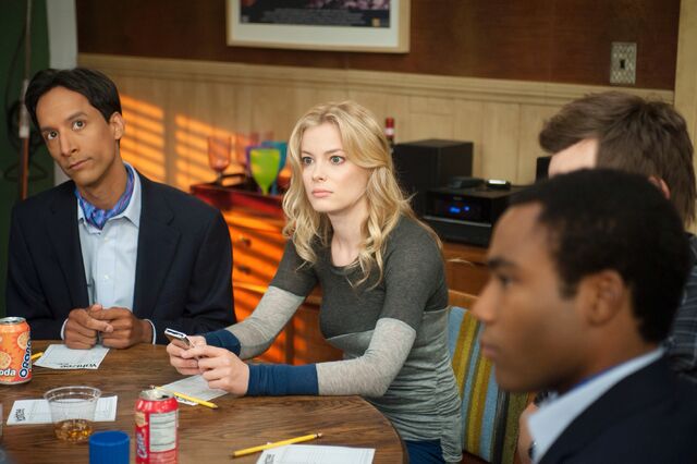 File:3X4 Promopic15.jpg