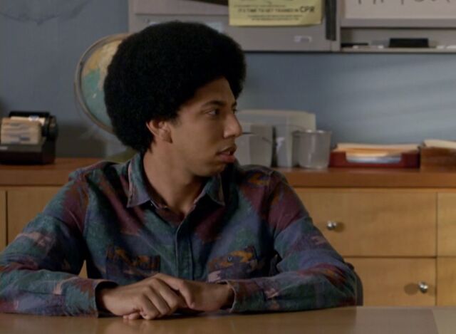 File:S06E13-Dave in Annies spot.jpg