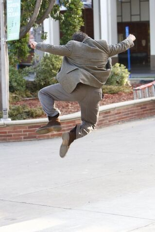 File:1x3 Promopic34.jpg
