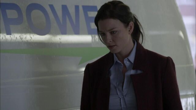File:1x02 hmmmm.jpg