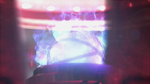 File:1x02 here it comes.jpg