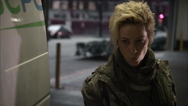 File:1x02 garza whistle.jpg