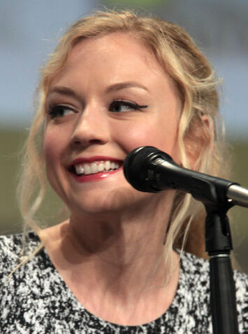 File:Emily Kinney (14771676954) (cropped).jpg