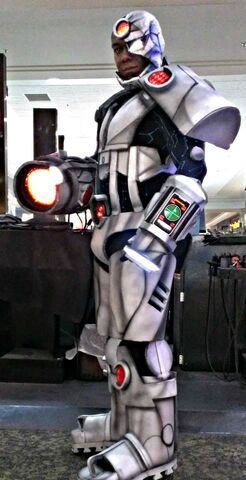 File:Knightmage-Cyborg.jpg