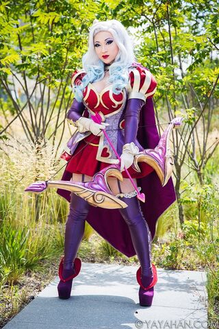 File:YayaHan-HeartseekerAshe.jpg