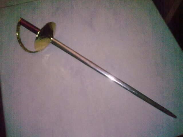 File:Musketeer-gorbunova-epee.jpg