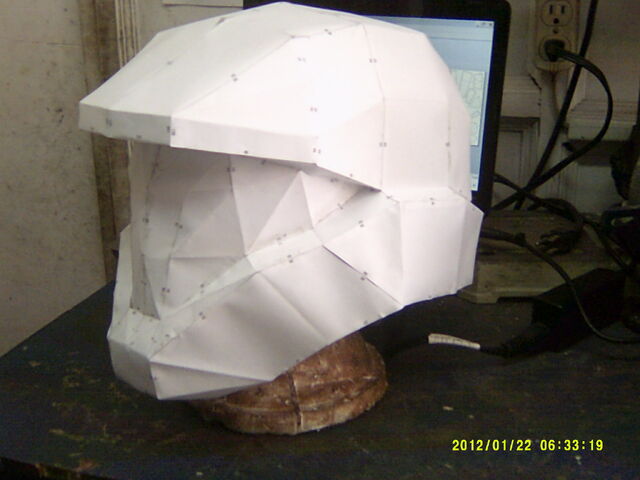 File:Casco halo.jpeg