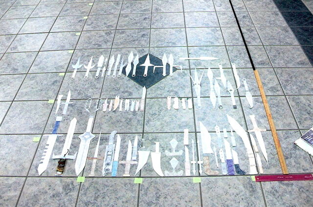 File:KO Daggers & Knives.jpg
