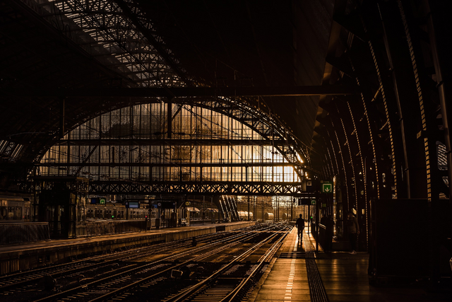 Datei:Bahnhof.png