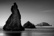 Monolith-no-4-cole-thompson