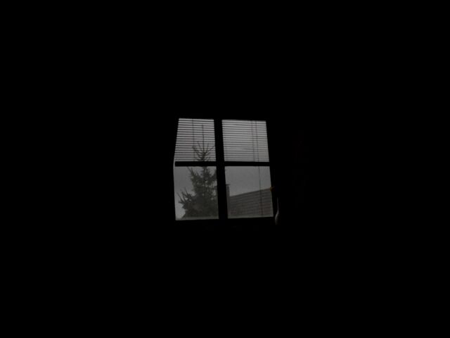 Datei:Dunklesfenster.jpg