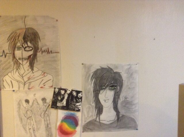 File:Kaylens drawings.jpeg