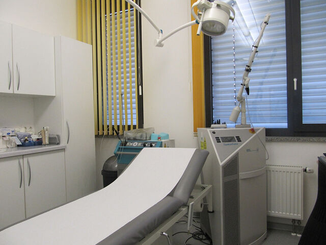 Datei:Praxis zimmer.jpg