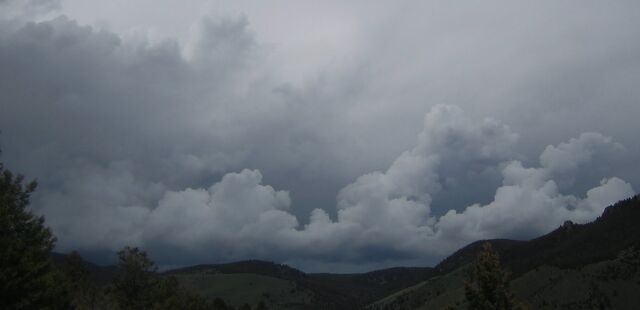 File:Thunderstorm On Mountain.jpg