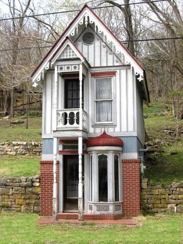 File:450px-Tiny house .jpg